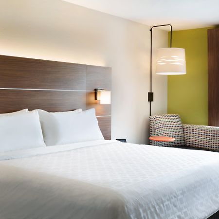 Holiday Inn Express - Canton By Ihg Экстерьер фото